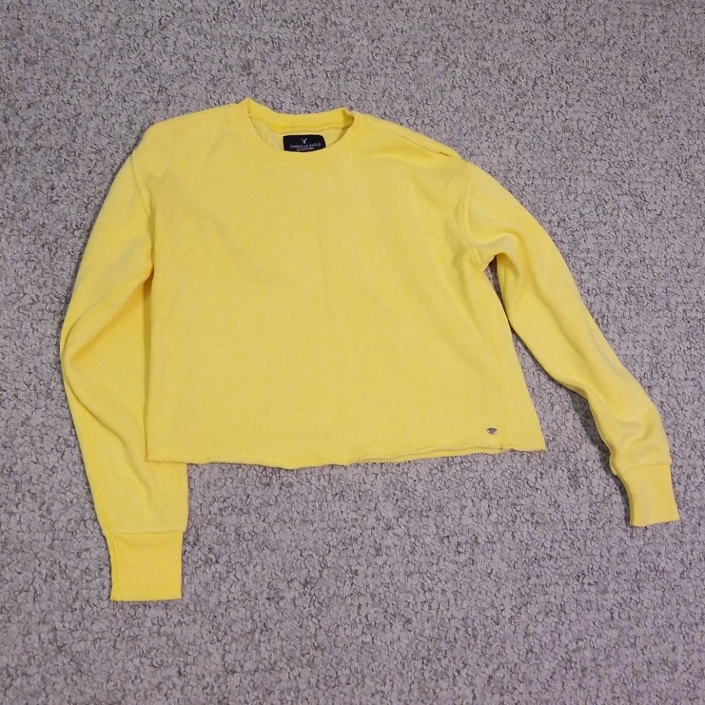 American Eagle sweater